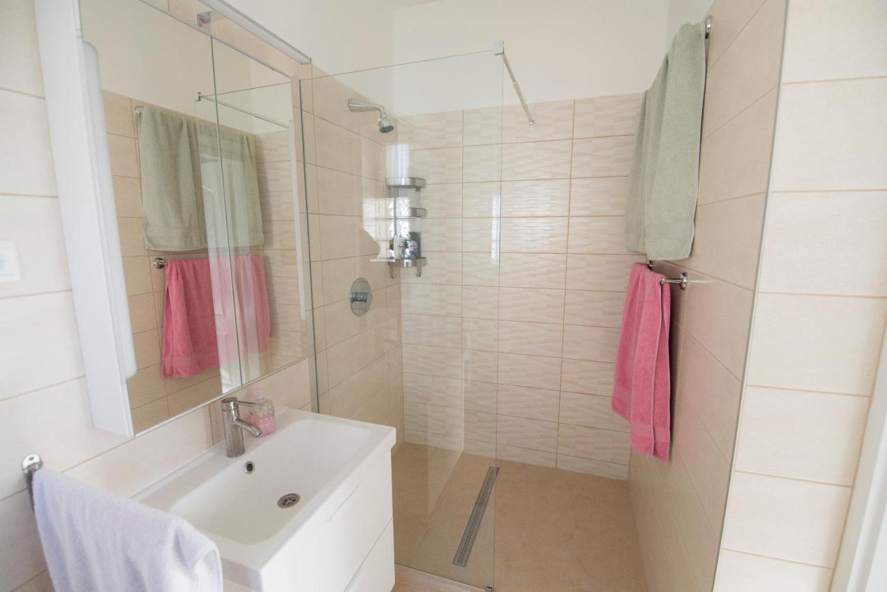 Ferienwohnung K33 Tiszaújváros Exterior foto